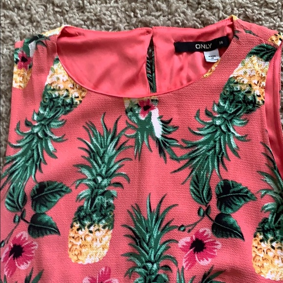Pineapple dress - Picture 3 of 3